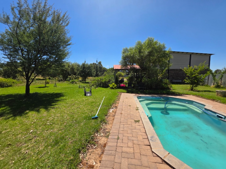 Commercial Property for Sale in Quaggafontein Free State